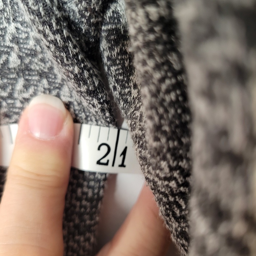 Torrid Knit Blazer Women Sz 1 Grey Black Plaid Longline 2-Button Career Jacket - Picture 6 of 15